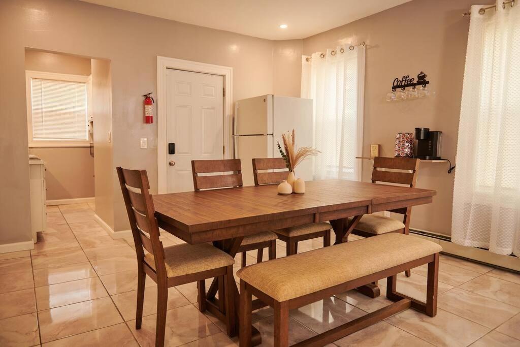 Cozy Apartment 1St 10Min Walk Downtown And City View Providence Eksteriør bilde