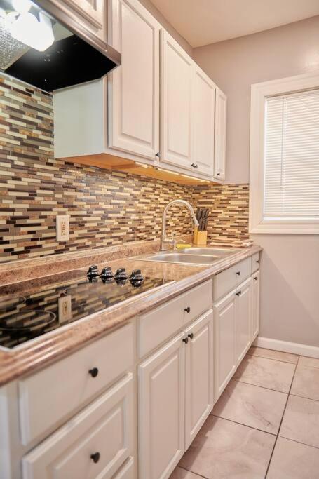 Cozy Apartment 1St 10Min Walk Downtown And City View Providence Eksteriør bilde